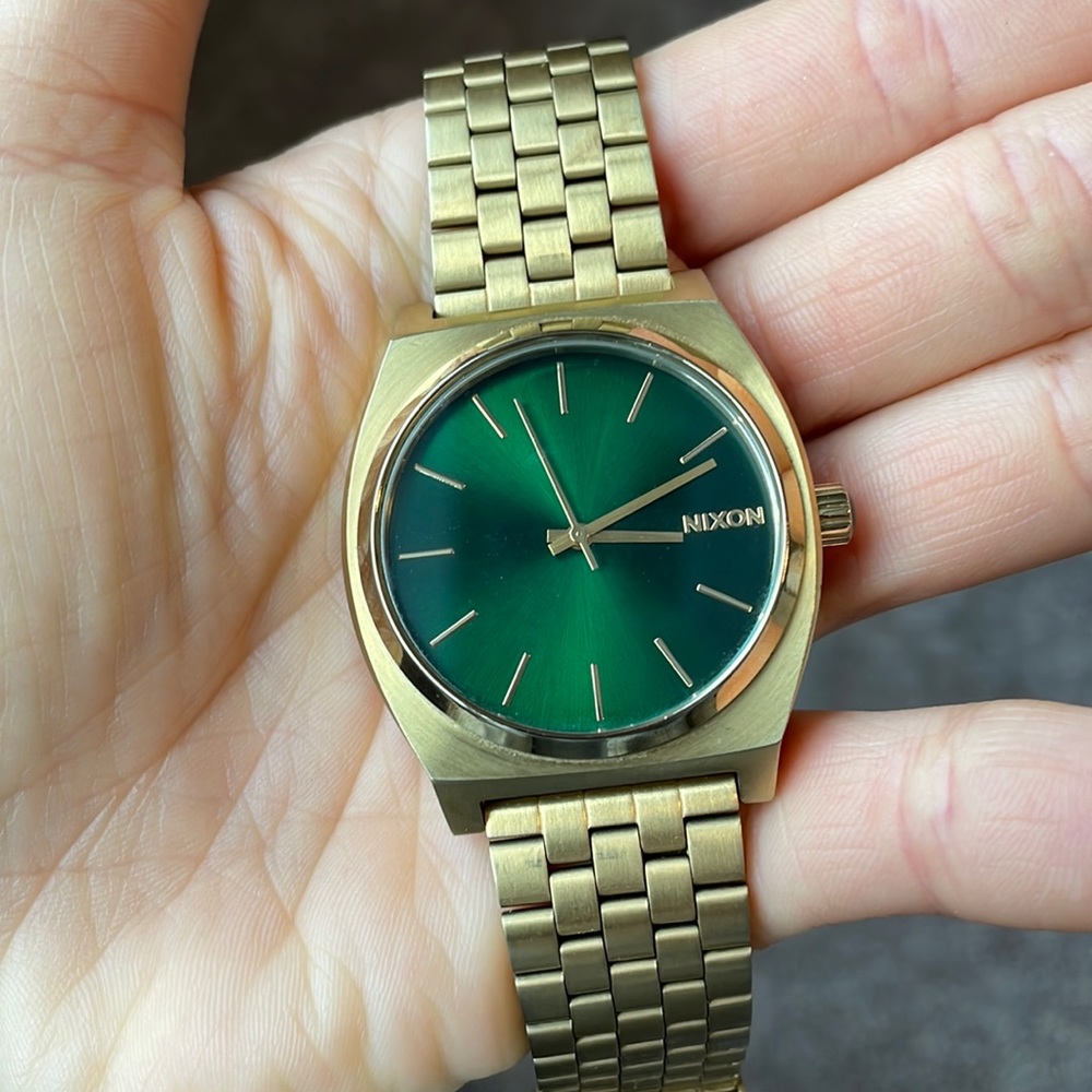 Nixon gold/green Sunray time teller watch